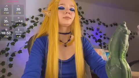 Mariel Gold online show from 11/13/25, 06:34