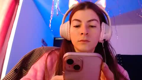 Mariie online show from 01/01/25, 02:42