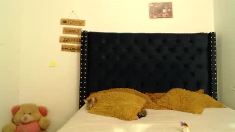 Mariie online show from 03/09/25, 08:52