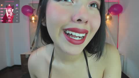 Snapshot of marielqueenx chatting on 01/27/25, 07:24 Viviana online show from 01/27/25, 07:24