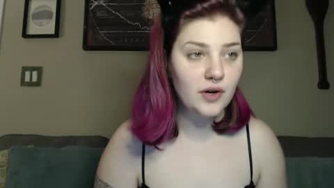 marigoldrue online show from 03/01/25, 02:15