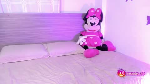 Luna Dulk online show from 12/12/24, 07:52