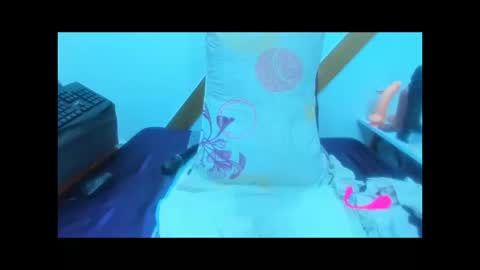 marilynwett online show from 10/18/25, 01:08