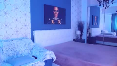 Mary Mais online show from 10/14/25, 06:36