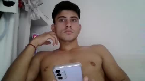 mariobrosss517470 online show from 12/15/24, 10:04