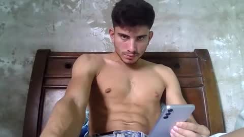 mariobrosss517470 online show from 01/03/25, 06:03