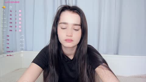 Alivia. online show from 02/08/25, 06:43