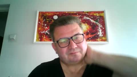 Snapshot of mariopolandsex chatting on 09/18/25, 01:46 Sexi Mario online show from 09/18/25, 01:46
