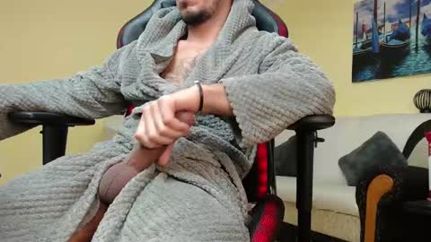 marioslim online show from 12/27/24, 11:50