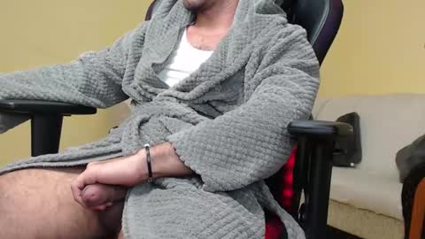 marioslim online show from 12/31/24, 04:25