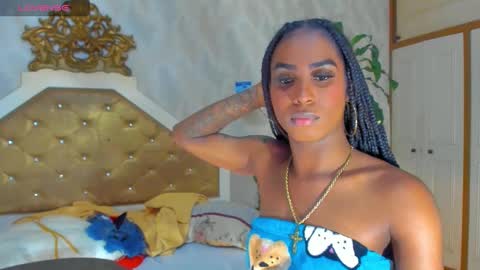 Snapshot of mariposahorny chatting on 01/30/25, 09:25 Nathaly online show from 01/30/25, 09:25