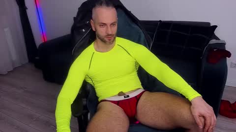 Snapshot of marismuscle chatting on 01/22/25, 07:56 MarisMuscle online show from 01/22/25, 07:56