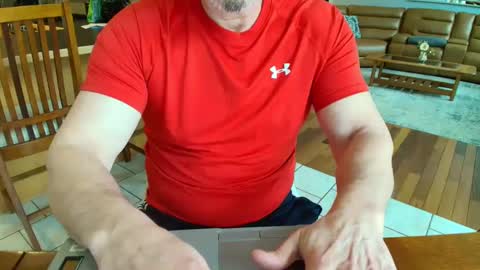 Snapshot of mark48130 chatting on 03/03/25, 06:33 Mark online show from 03/03/25, 06:33