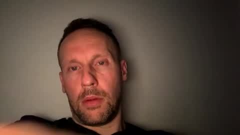 Mark online show from 11/20/25, 09:58