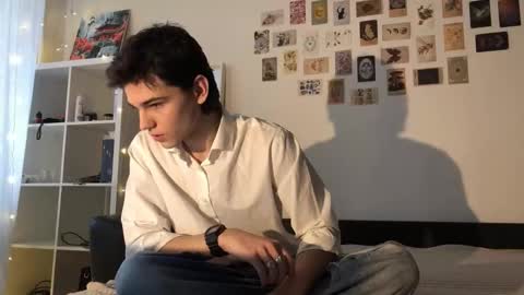 Mark online show from 10/24/25, 11:28