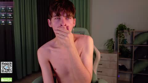 Snapshot of mark_safr chatting on 11/03/25, 05:36 Mark online show from 11/03/25, 05:36