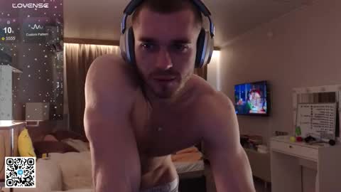 Snapshot of mark_stiff chatting on 11/02/25, 10:06 Mark online show from 11/02/25, 10:06