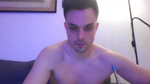 Mark online show from 03/11/25, 01:26