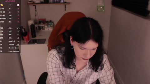 Snapshot of markcarthy chatting on 12/22/24, 06:04 Mark online show from 12/22/24, 06:04