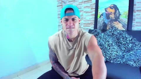 Snapshot of marko_toro__ chatting on 12/19/24, 12:45 Sebastian online show from 12/19/24, 12:45