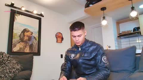 Snapshot of marko_toro__ chatting on 10/22/25, 02:56 Sebastian online show from 10/22/25, 02:56