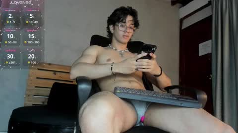 Snapshot of markuss___ chatting on 10/17/25, 02:59 markuss___ online show from 10/17/25, 02:59