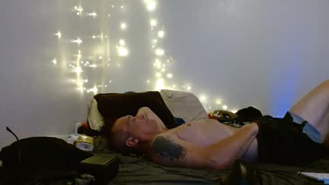 markymark101825061 online show from 12/18/24, 05:10