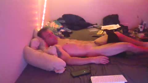 markymark101825061 online show from 01/08/25, 10:27