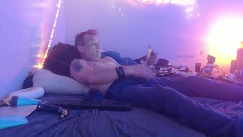 markymark101825061 online show from 01/20/25, 07:58