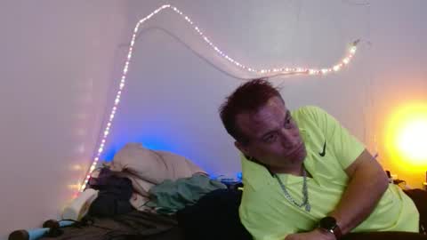 markymark101825061 online show from 02/07/25, 11:24