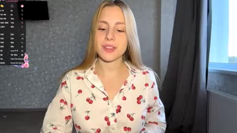 Snapshot of marlenagehlert chatting on 10/21/25, 01:34 Olivia online show from 10/21/25, 01:34