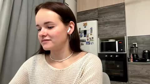 Maja online show from 10/10/25, 02:38