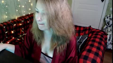 Snapshot of marlenehudsonah chatting on 09/19/25, 11:55 MarleneHudsonAh online show from 09/19/25, 11:55