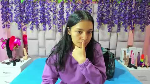 Snapshot of marlyanal chatting on 01/02/25, 12:46 Marly Anal online show from 01/02/25, 12:46