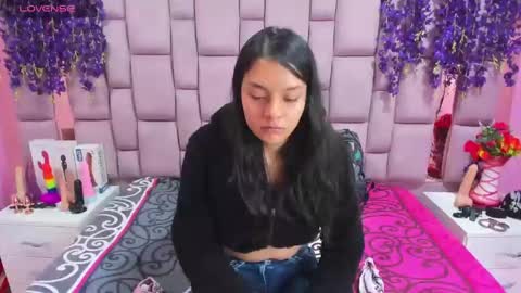 Snapshot of marlyanal chatting on 03/11/25, 02:18 Marly Anal online show from 03/11/25, 02:18