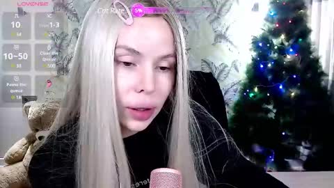 Snapshot of marmalade_fox chatting on 01/04/25, 09:32 Marmalade Fox online show from 01/04/25, 09:32