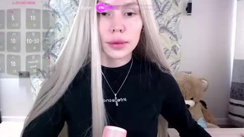 Snapshot of marmalade_fox chatting on 03/03/25, 06:48 Marmalade Fox online show from 03/03/25, 06:48