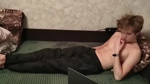 Snapshot of marmelad228 chatting on 02/14/25, 03:26 marmelad228 online show from 02/14/25, 03:26