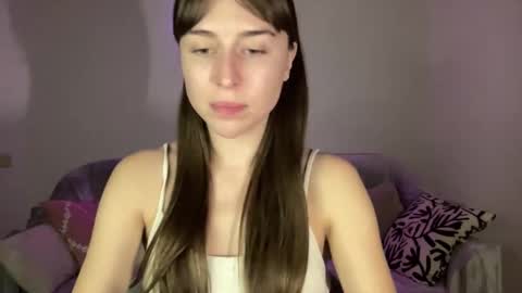 Mary online show from 10/19/25, 03:23