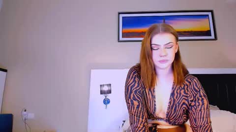 Mari online show from 10/10/25, 05:50