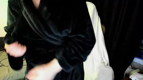 Snapshot of marry_paradisesi chatting on 09/28/25, 10:59 Marishka online show from 09/28/25, 10:59