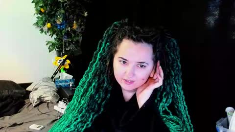 Snapshot of marry_paradisesi chatting on 10/04/25, 06:33 Marishka online show from 10/04/25, 06:33