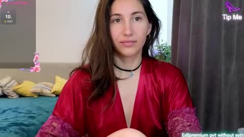 Snapshot of marrycolins chatting on 10/24/25, 03:58 marrycolins online show from 10/24/25, 03:58