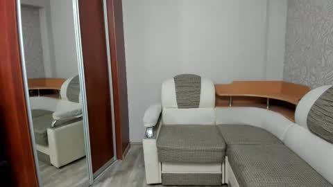 Snapshot of marryplz chatting on 11/05/25, 04:56 Alan online show from 11/05/25, 04:56