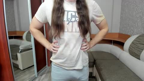 Snapshot of marryplz chatting on 11/07/25, 06:13 Alan online show from 11/07/25, 06:13