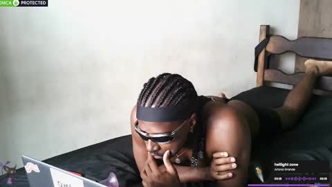 Snapshot of mars2mars chatting on 11/14/25, 06:39 MARS online show from 11/14/25, 06:39