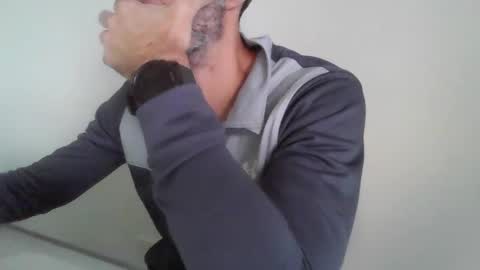Snapshot of marsupilami_82_ chatting on 03/11/25, 06:08 marsupilami_82_ online show from 03/11/25, 06:08