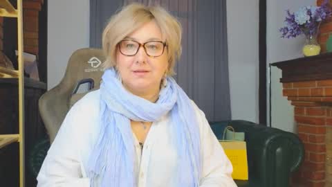 marta_wils online show from 11/19/25, 03:28