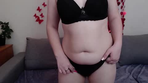 Snapshot of marthasimons chatting on 02/20/25, 09:33 Martha online show from 02/20/25, 09:33