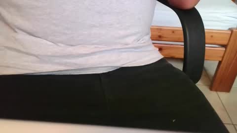 martial04 online show from 10/22/25, 11:21